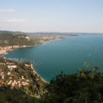 panoramica del golfo di Garda e della costa orientale del lago di Garda