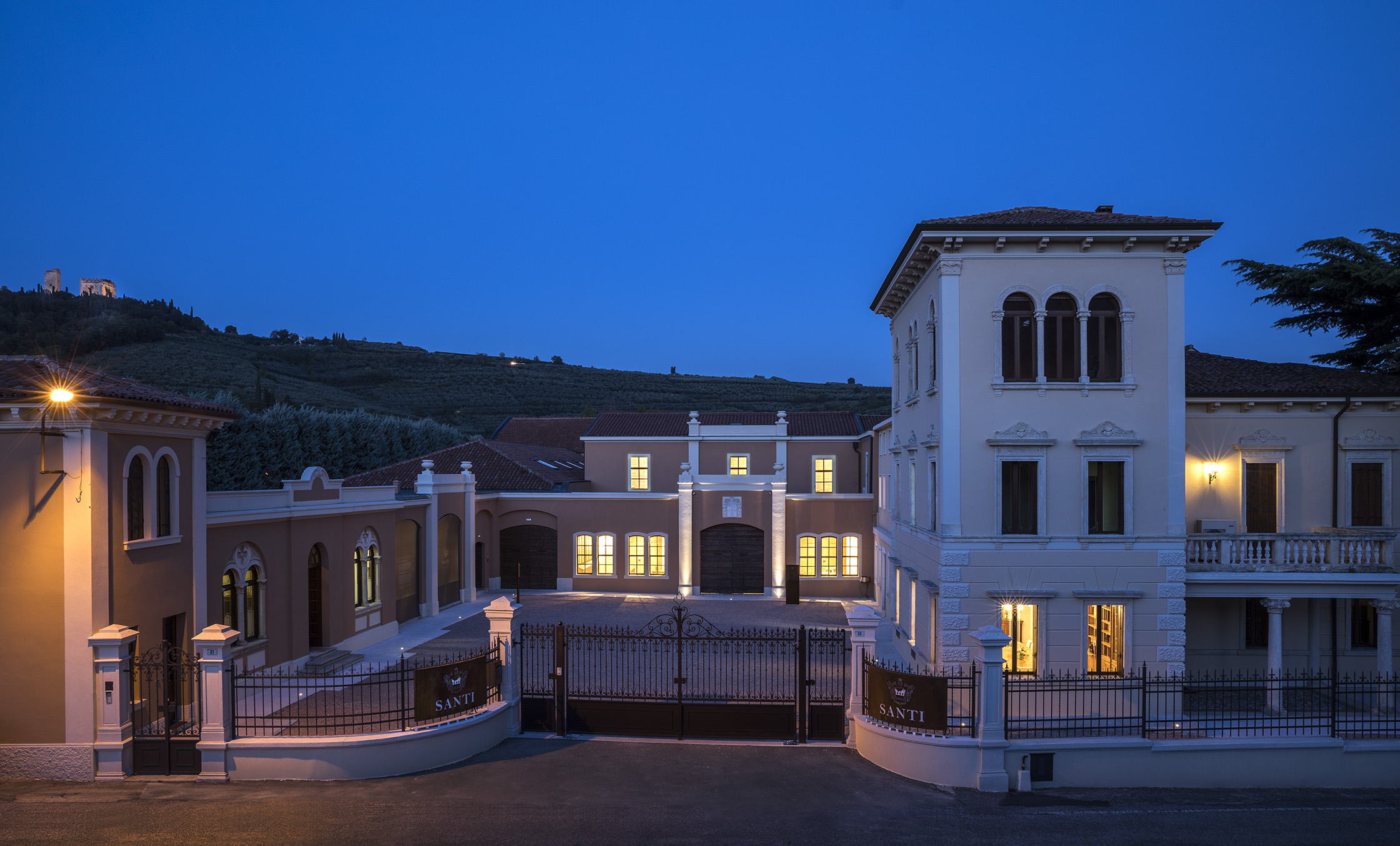 Santi cantina esterno
